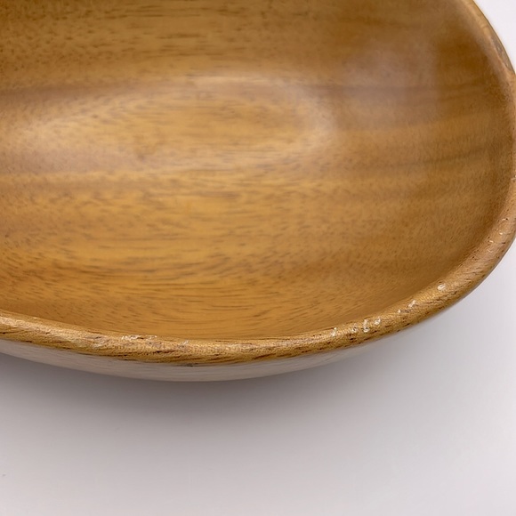 Waikiki Woods, durable, wooden, monkey pod bowls, pineapple/grape cluster - Picture 6 of 14